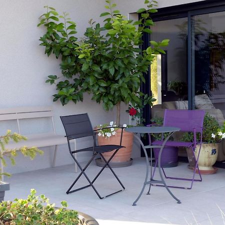 Maison Canopee Saint-Genis-les-Ollières Екстериор снимка
